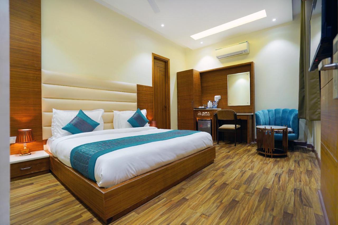 אמריצר Hotel Aura Grand By Levelup Hotels מראה חיצוני תמונה