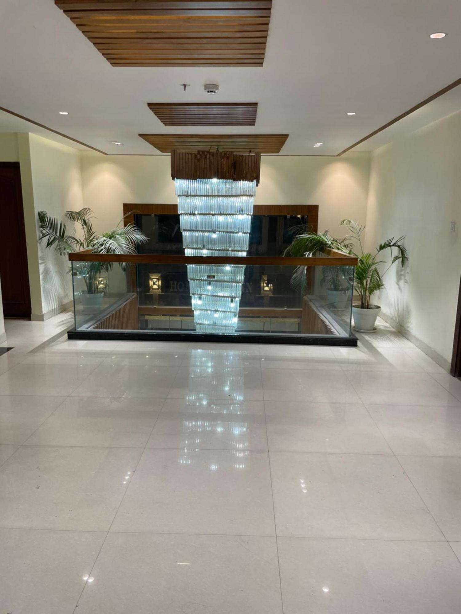אמריצר Hotel Aura Grand By Levelup Hotels מראה חיצוני תמונה